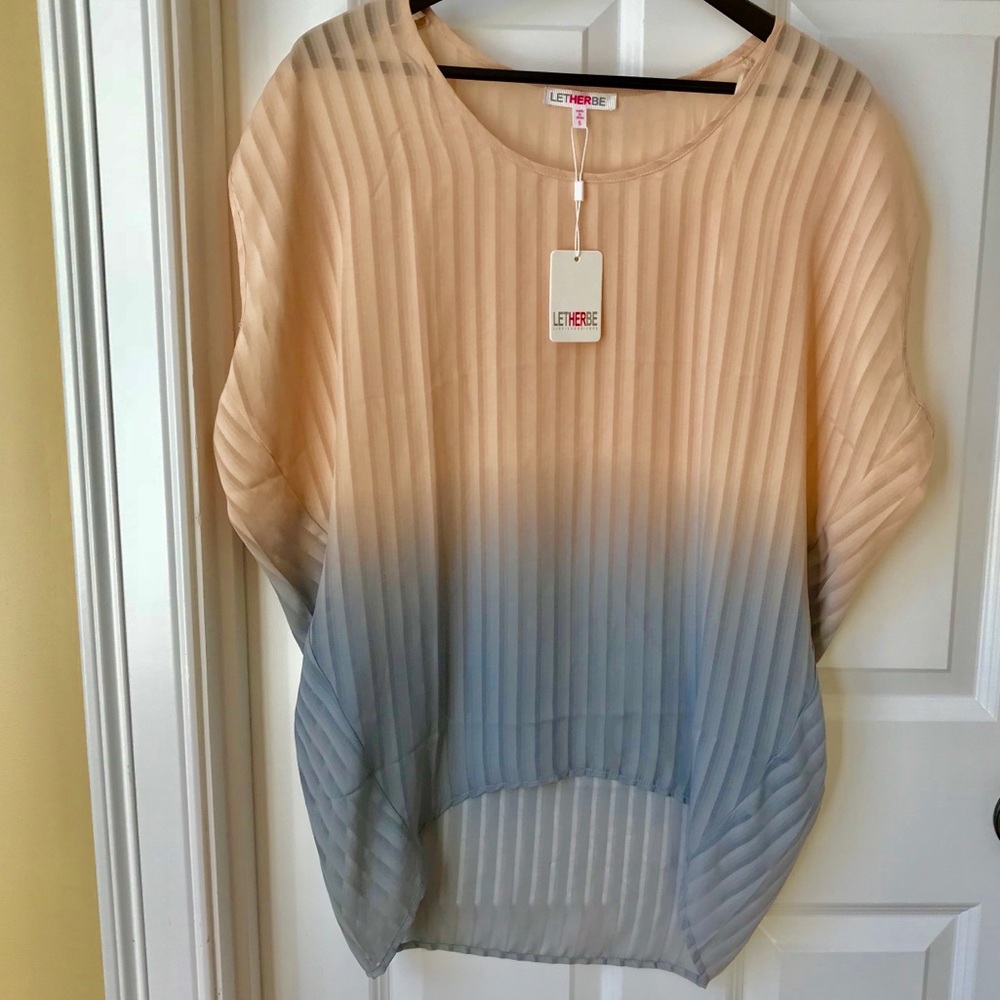 NWT Beautiful Ombré Sheer Tunic  Size S